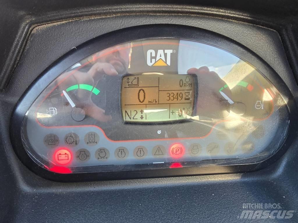 CAT TH337C Teleskopski viličarji