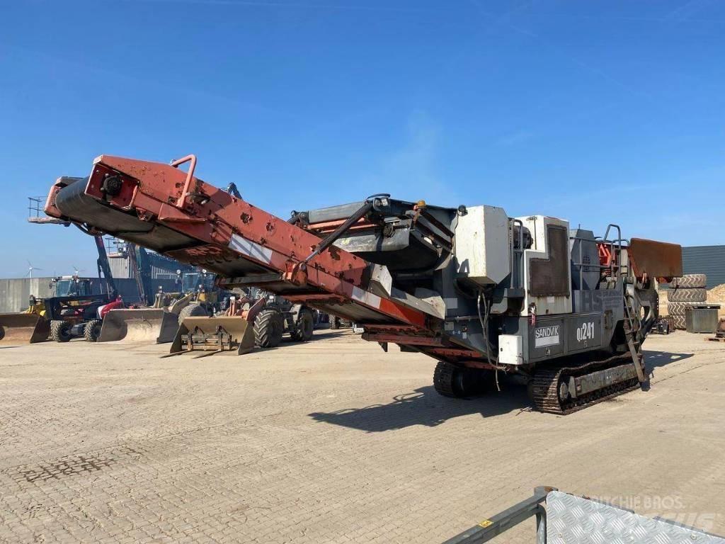 Sandvik QJ 241 Mobilni drobilniki
