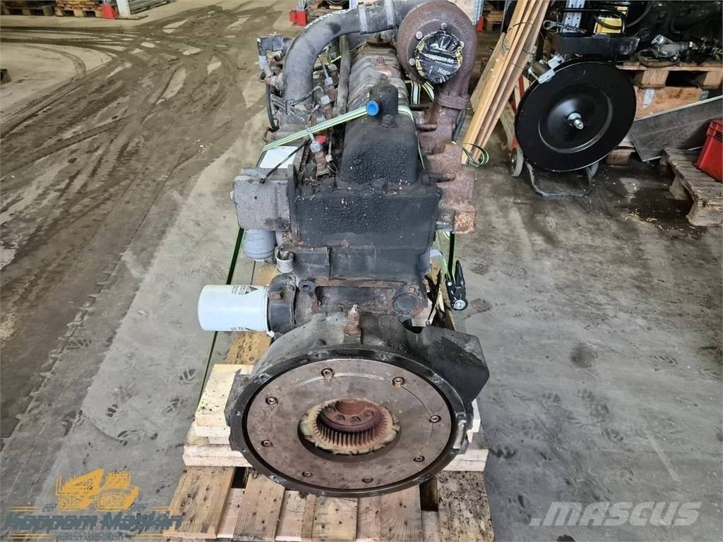 Sisu 634 Motorji