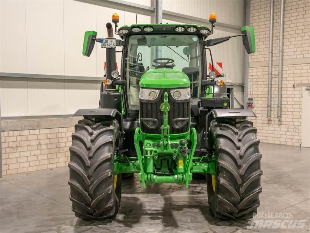John Deere 6R215 Traktorji