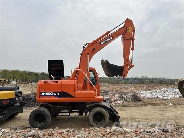 Doosan DH150W Bagri na kolesih