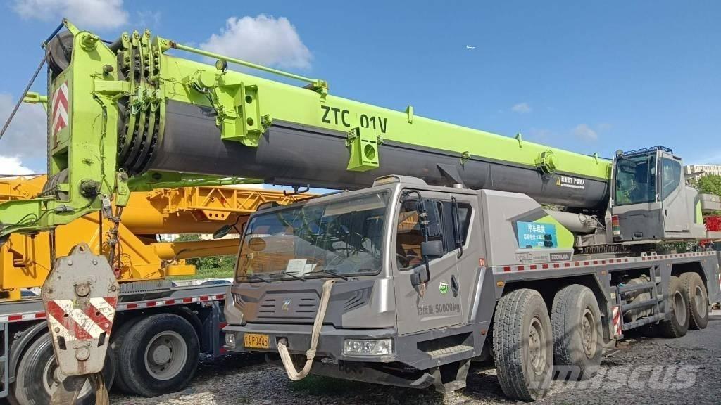 Zoomlion ZTC800 Rabljeni žerjavi za vsak teren