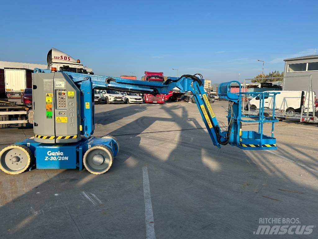 Genie Z 30/20 N RJ Zglobne dvižne ploščadi