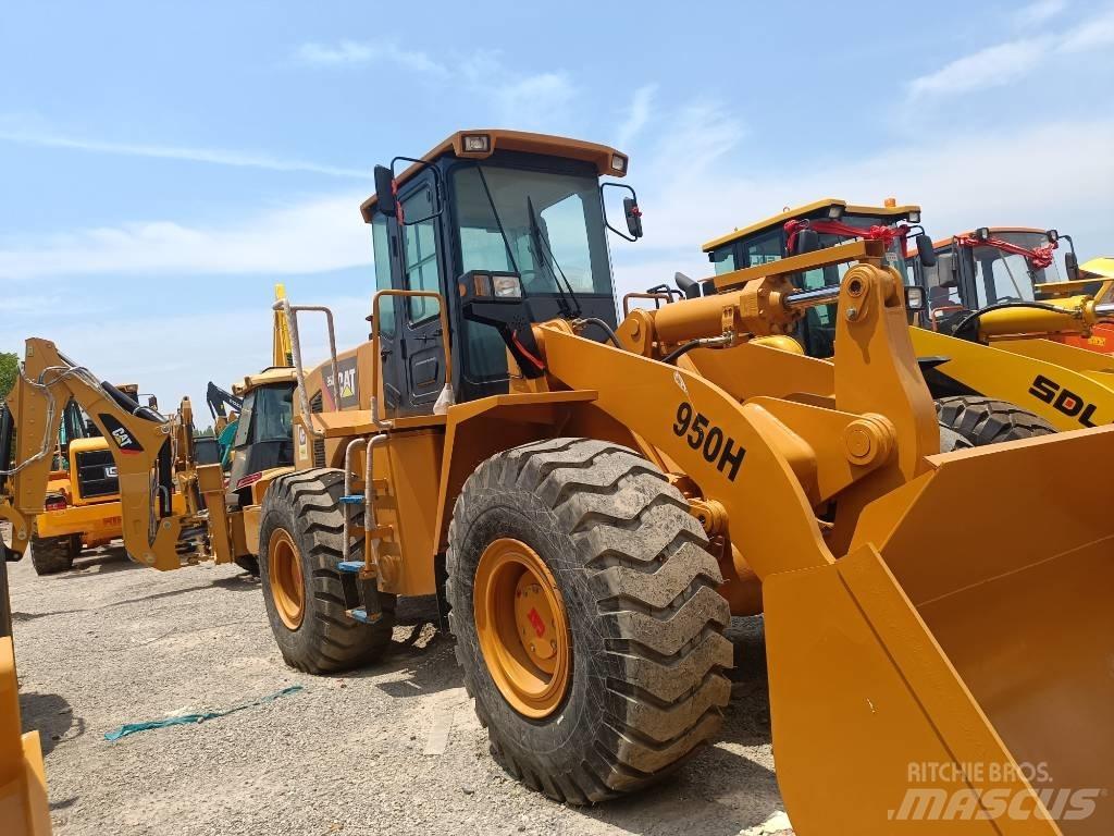 CAT 950H Kolesni nakladalci