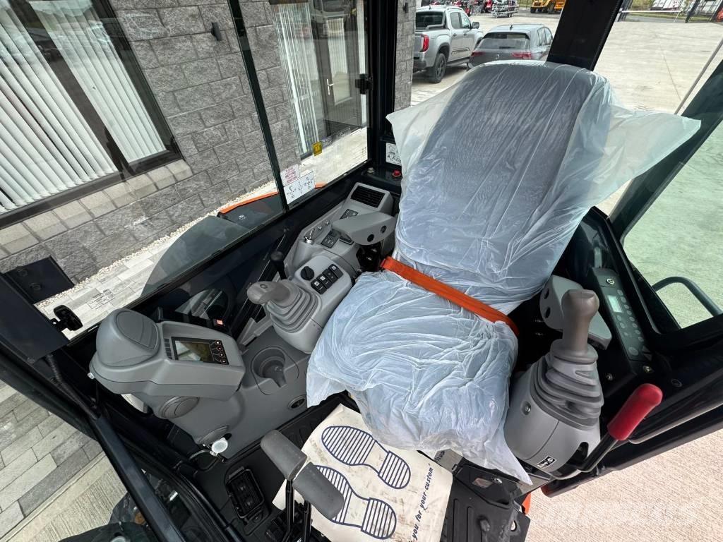 Hitachi ZX 33 U-6CLR Mini bagri <7t