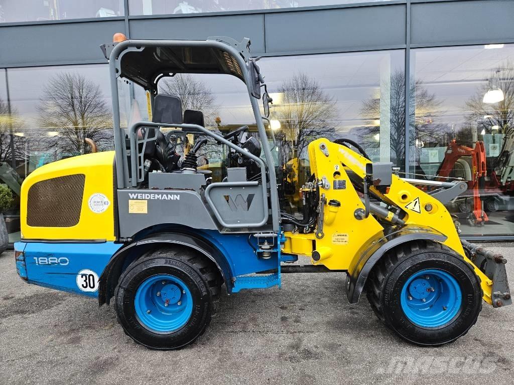 Weidemann 1880 Kolesni nakladalci