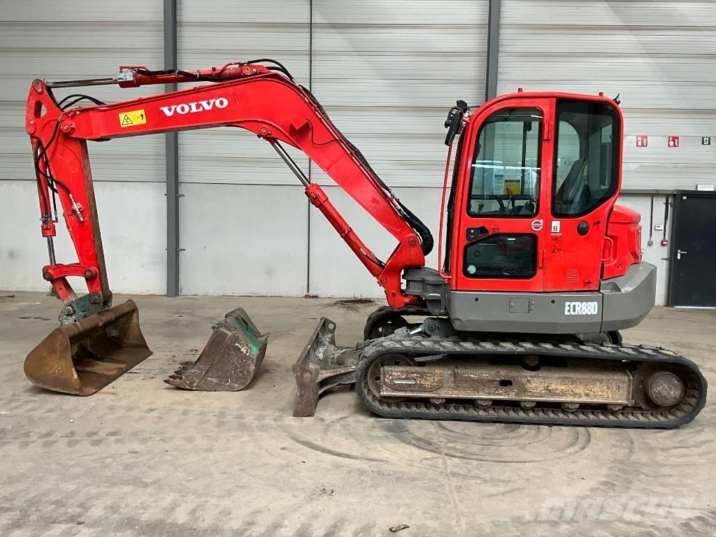Volvo ECR 88 D Midi bagri 7t – 12t