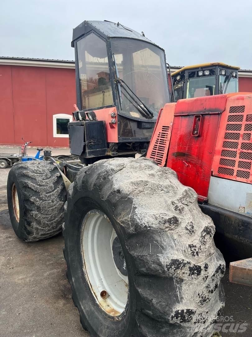 Valmet 921 Harvesterji