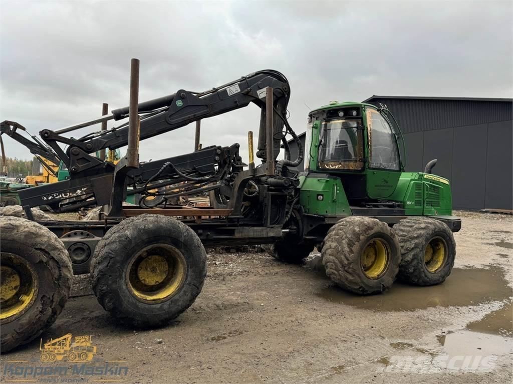 John Deere 1510E Forwarderji