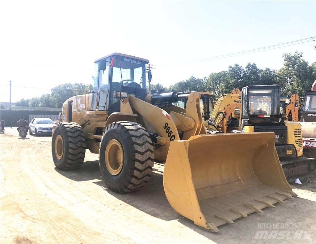 CAT 966 G Kolesni nakladalci