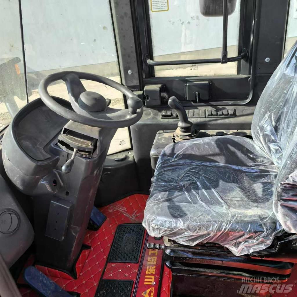 SDLG LG 936 L Kolesni nakladalci