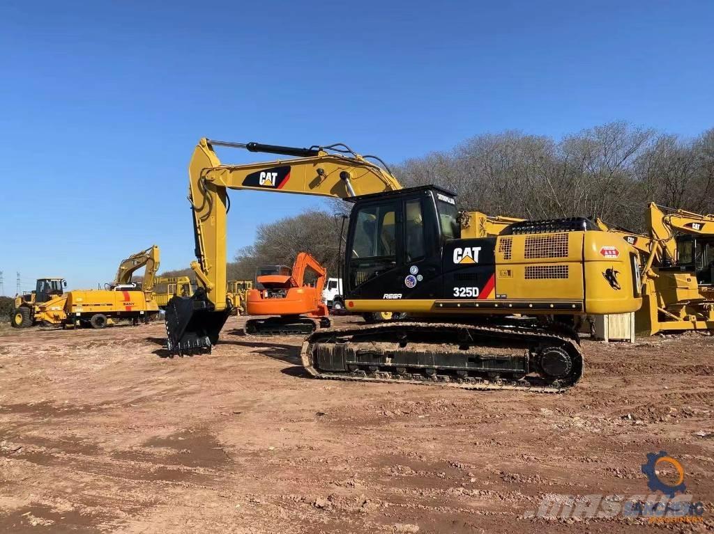 CAT 325D Bagri goseničarji