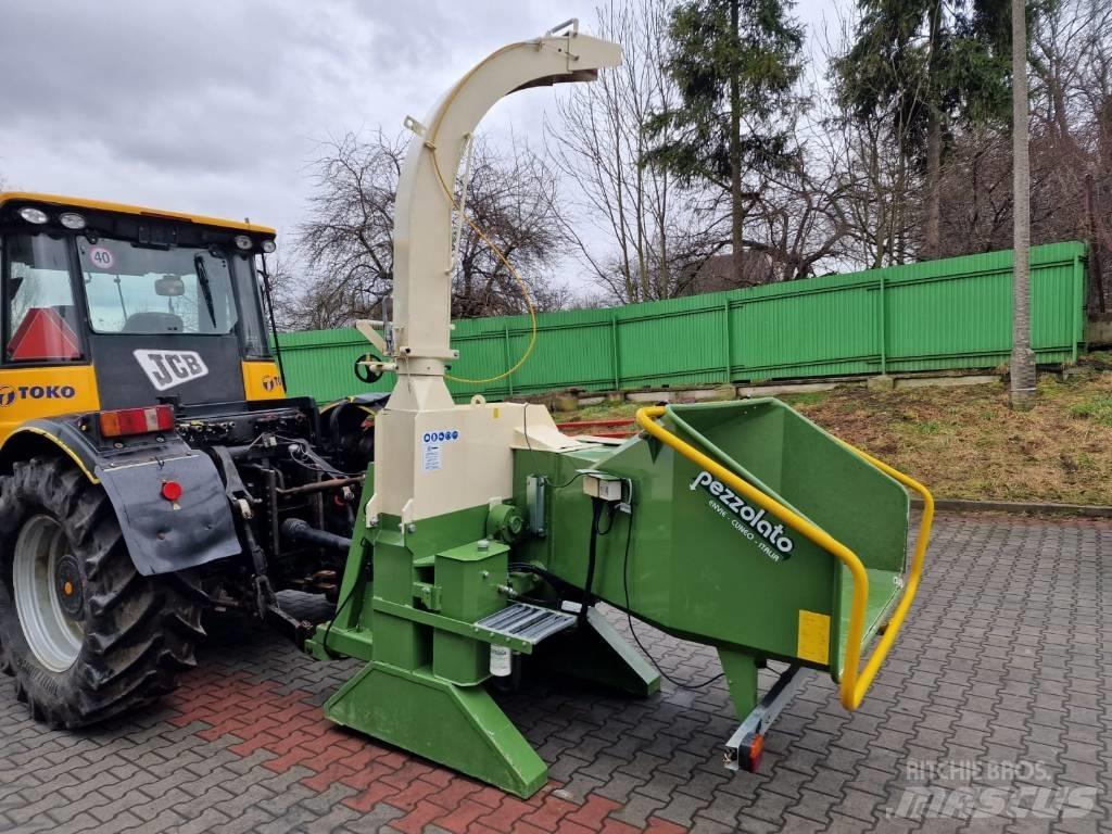  Rębak Pezzolato 250 Drobilci lesa