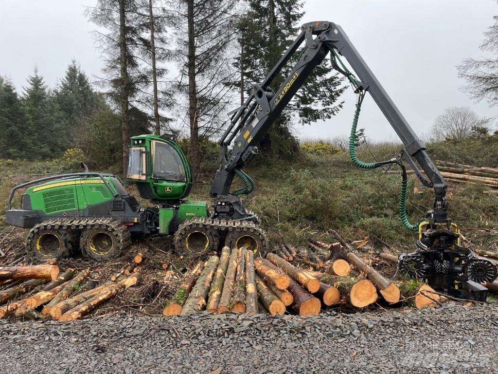 John Deere 1170G 8WD Harvesterji