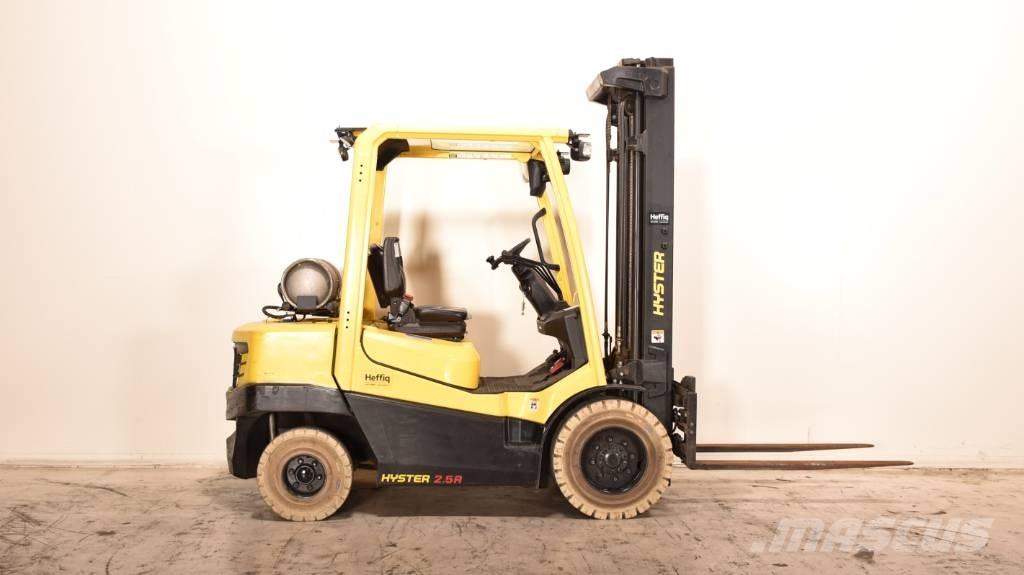 Hyster H2.5A6-L Plinski viličarji