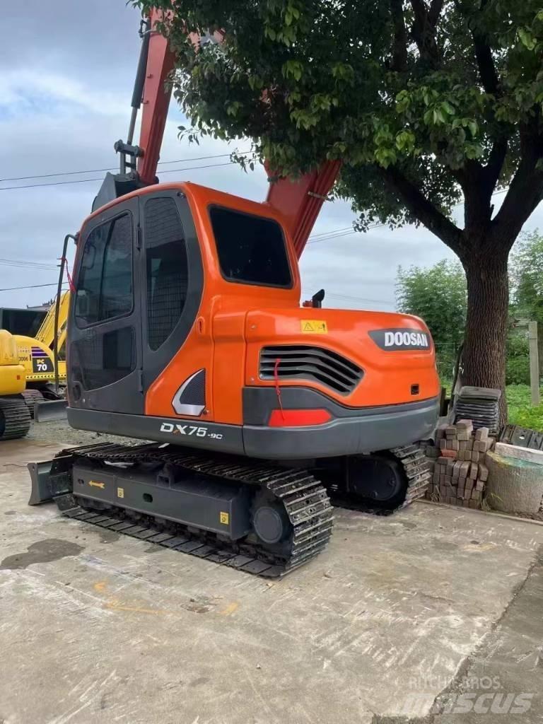 Doosan DX75 Mini bagri <7t