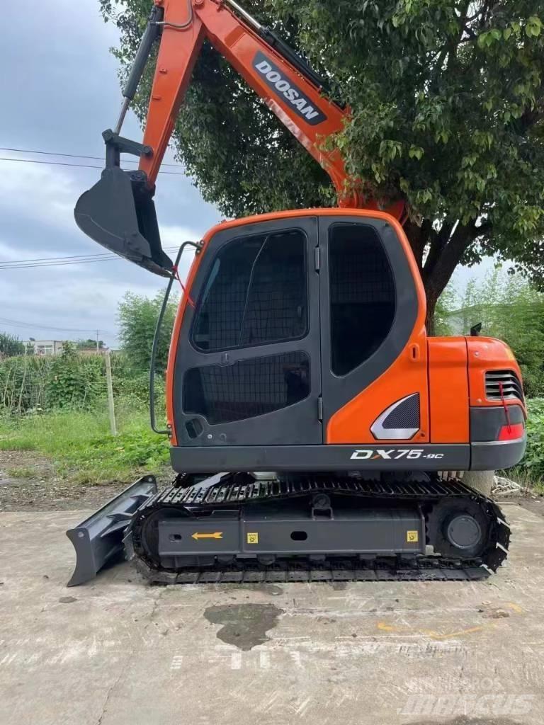 Doosan DX75 Mini bagri <7t