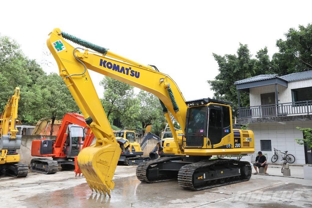 Komatsu PC 200-8 Mini bagri <7t