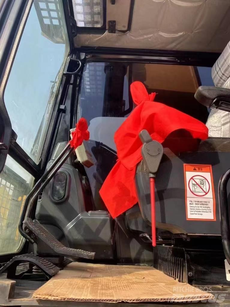 Sany 365H Bagri goseničarji