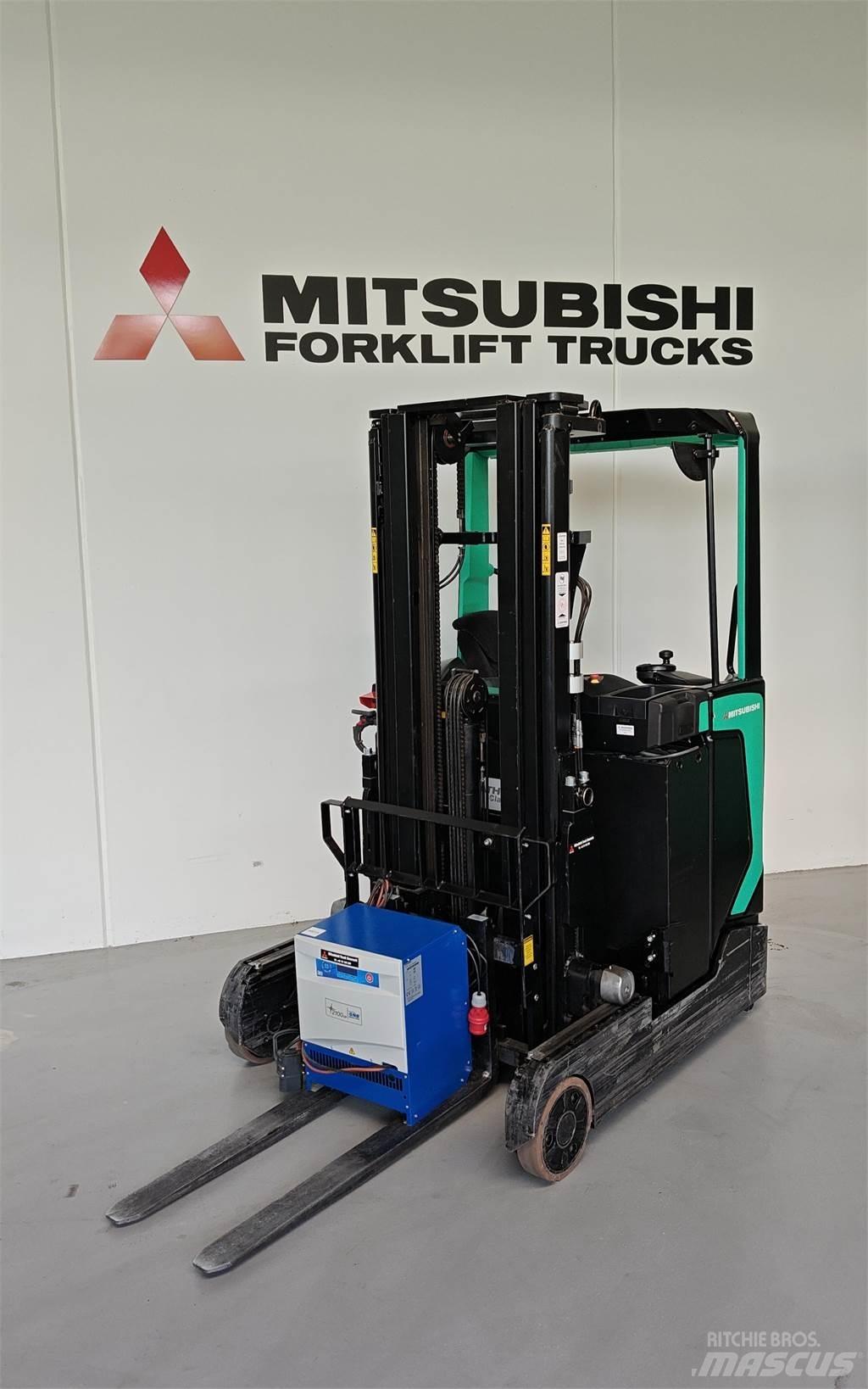 Mitsubishi RB14N2S Viličarji s pomičnim teleskopom