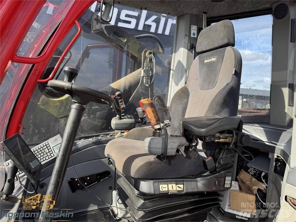 Komatsu 931XC Harvesterji