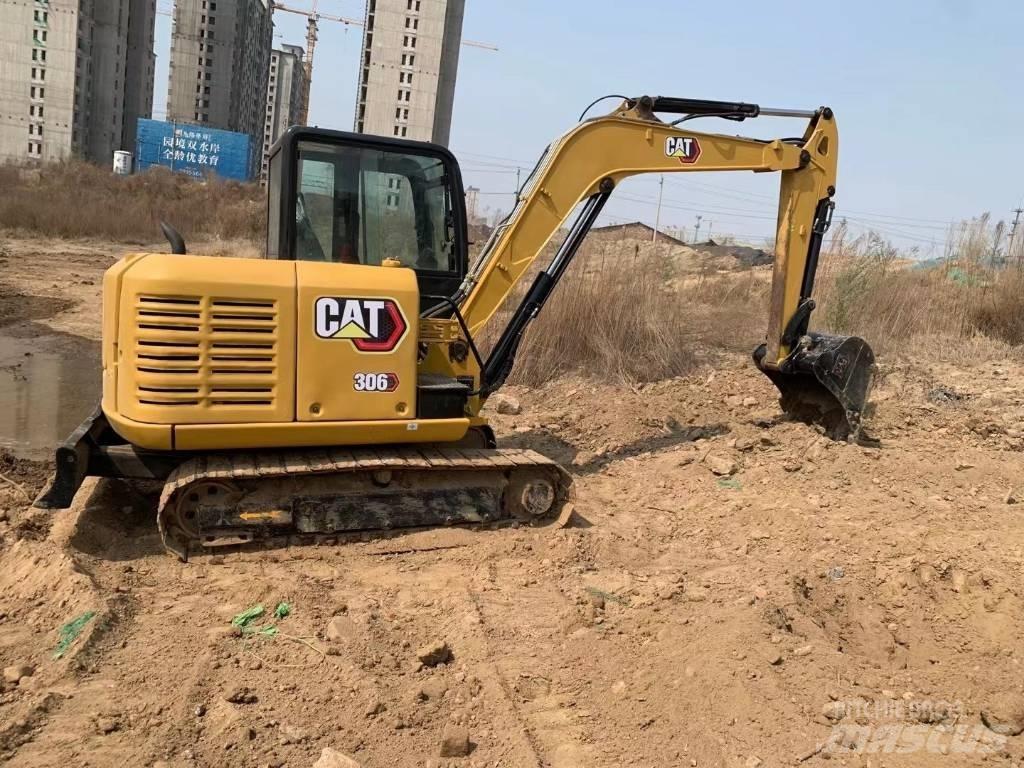 CAT 306 Mini bagri <7t