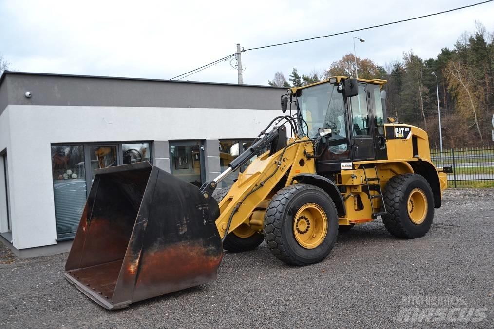CAT 924 H Kolesni nakladalci