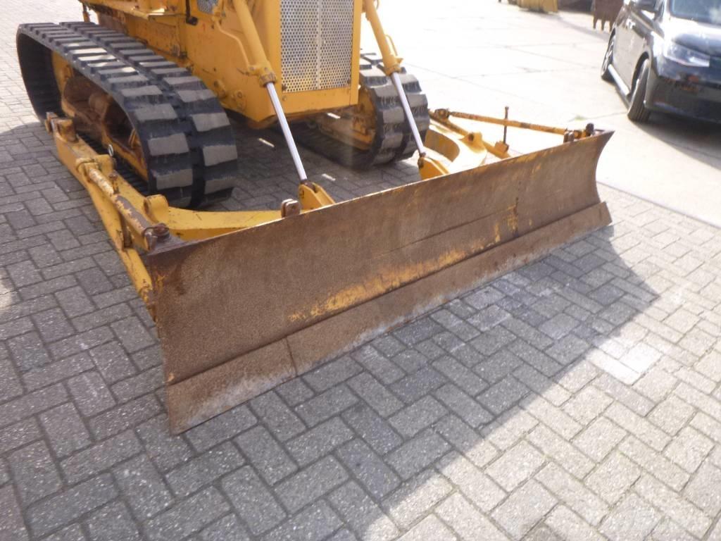 Mitsubishi BD2 F Buldožerji goseničarji