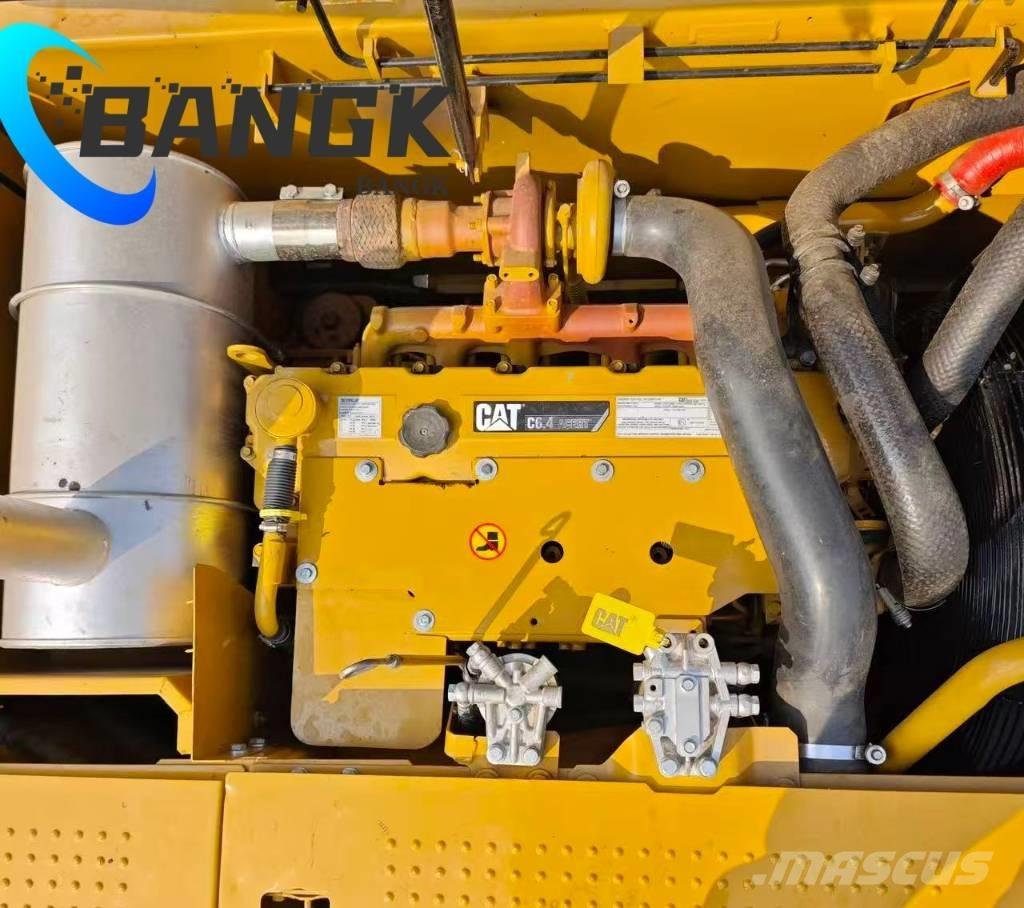 CAT 320 D Bagri goseničarji