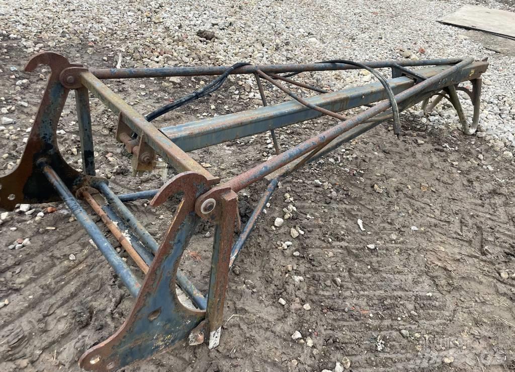 JCB Trussmaster Teleskopski viličarji