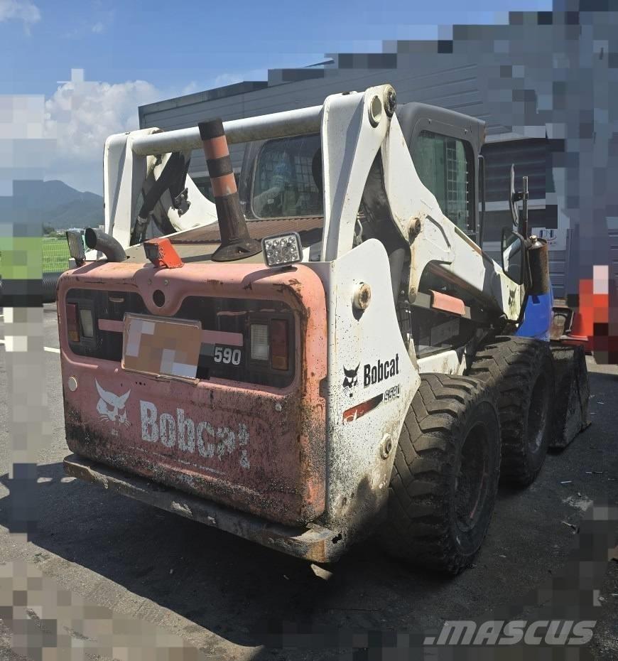 Bobcat S 590 Skid steer mini nakladalci