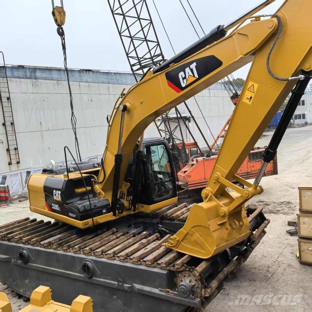 CAT 320 D Amfibijski bagri