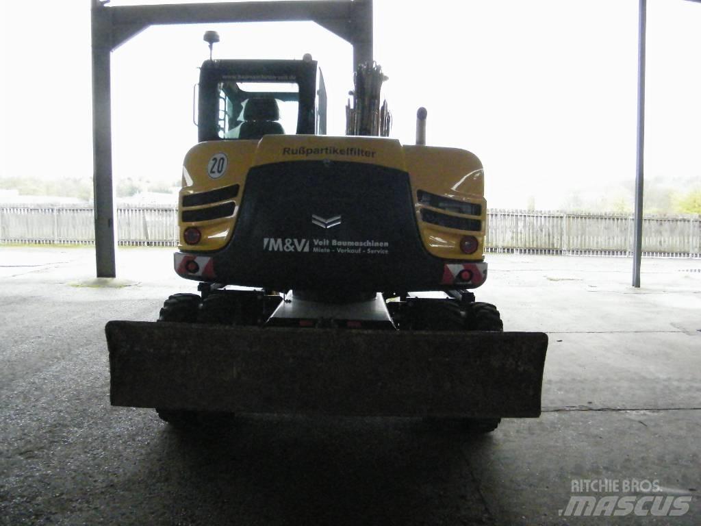 Yanmar B95W Bagri na kolesih