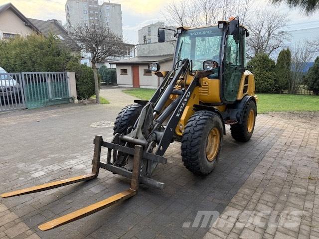 Volvo L 25 F Kolesni nakladalci
