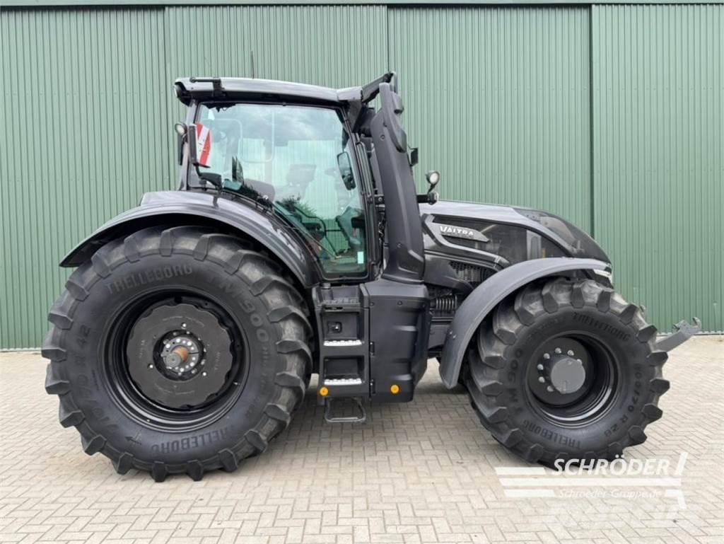 Valtra Q 305 Traktorji