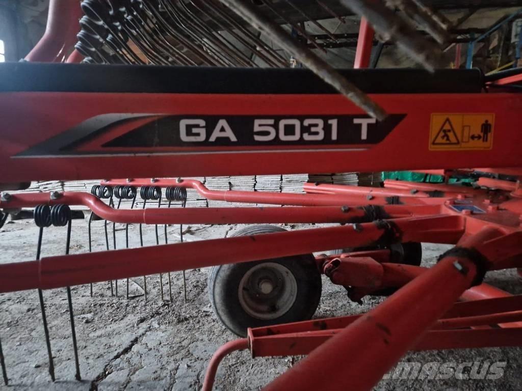 Kuhn 5031T Obračalniki in zgrabljalniki