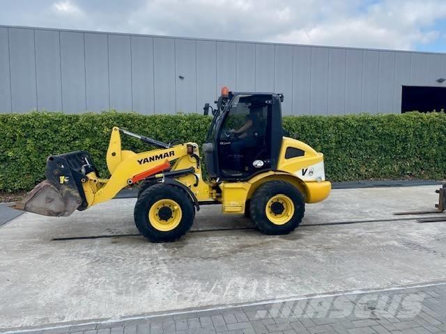 Yanmar V 8 Kolesni nakladalci