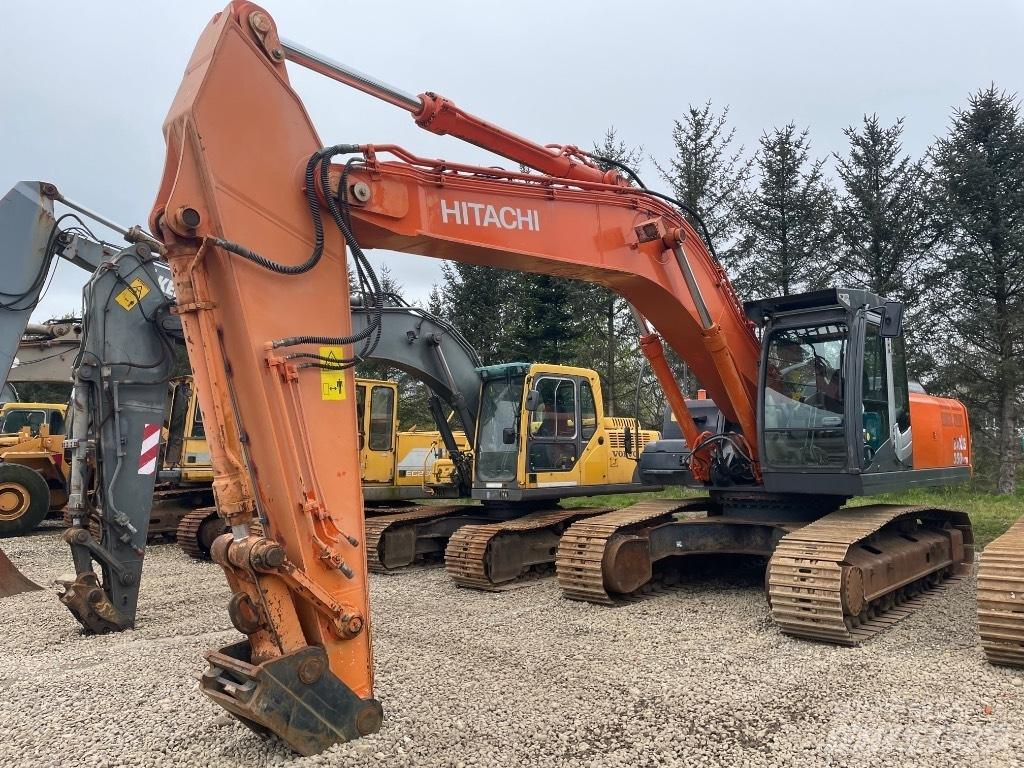Hitachi ZX350 Bagri goseničarji
