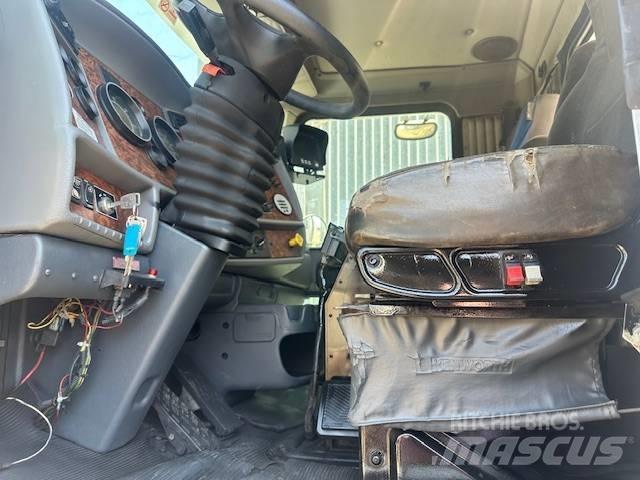 Kenworth T 800 Tovornjaki cisterne