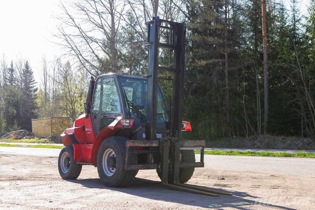 Manitou M 30.4 Terenski viličar