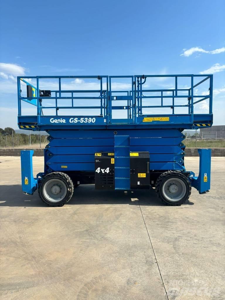 Genie GS 5390 RT Škarjaste dvižne ploščadi