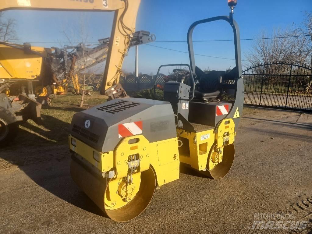 Bomag BW 100 AD-3 Dvojni valjarji