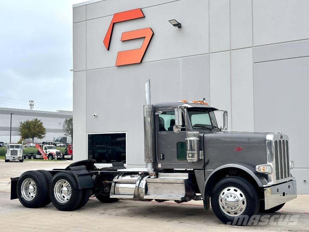 Peterbilt 389 Vlačilci