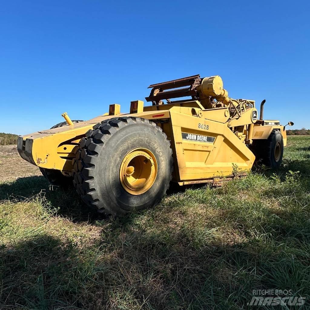 DEERE 862B Strgalci