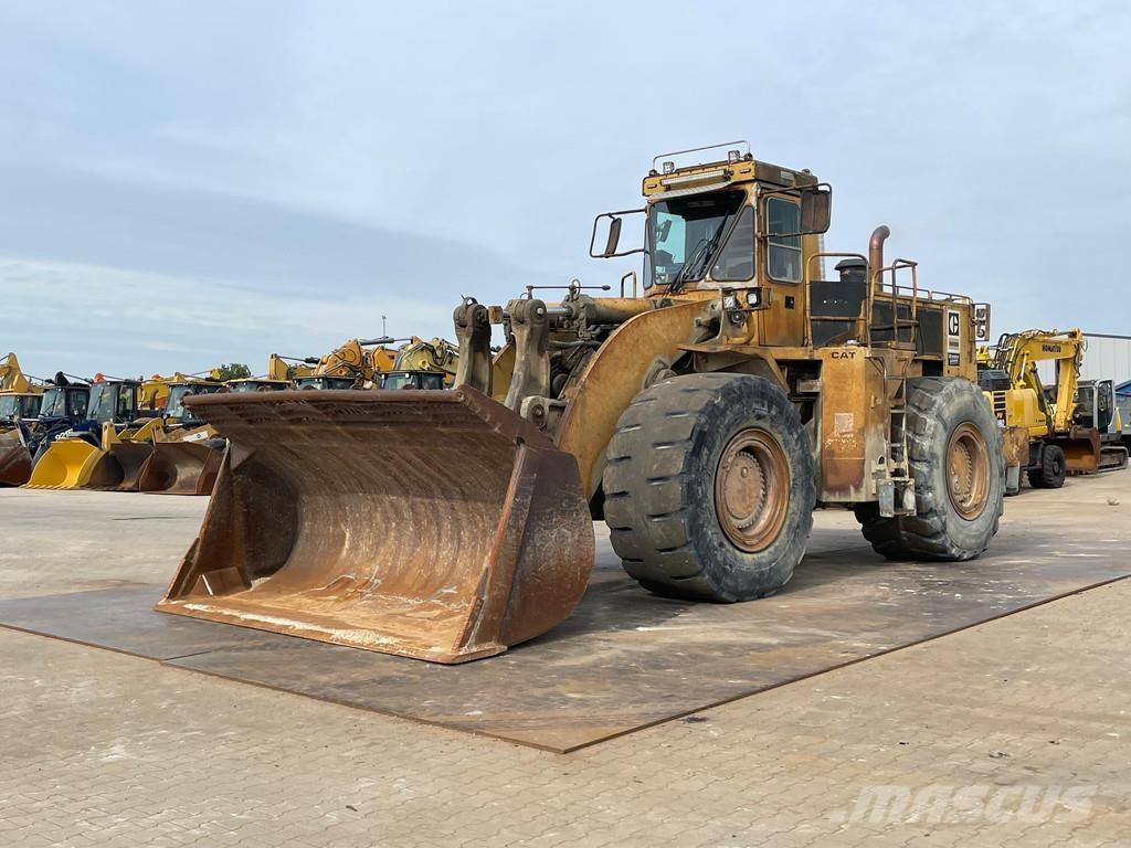 CAT 988B Kolesni nakladalci