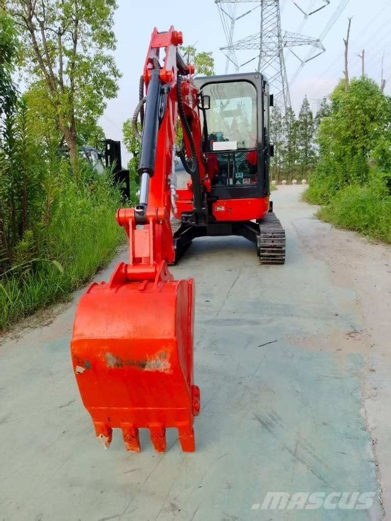 Kubota U 35 Mini bagri <7t