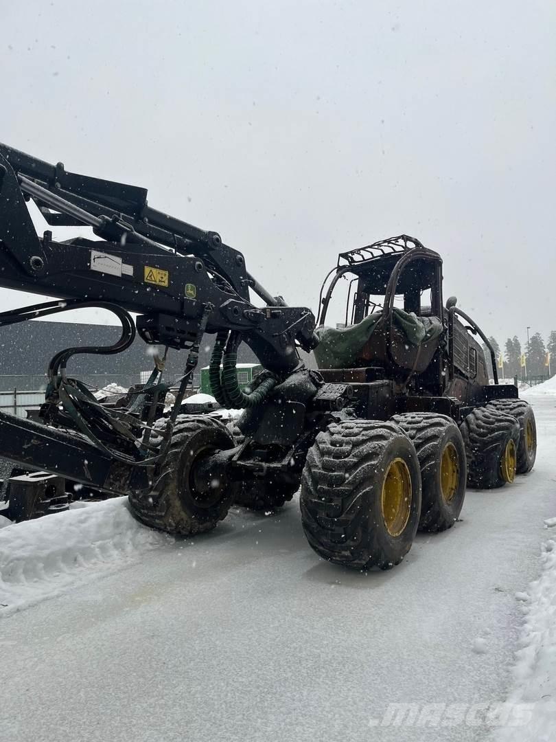 John Deere 1270G Harvesterji