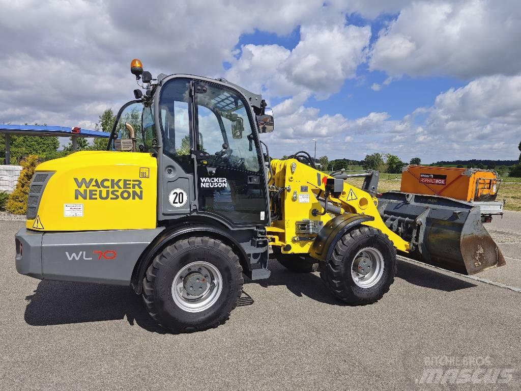 Wacker Neuson WL 70 Kolesni nakladalci