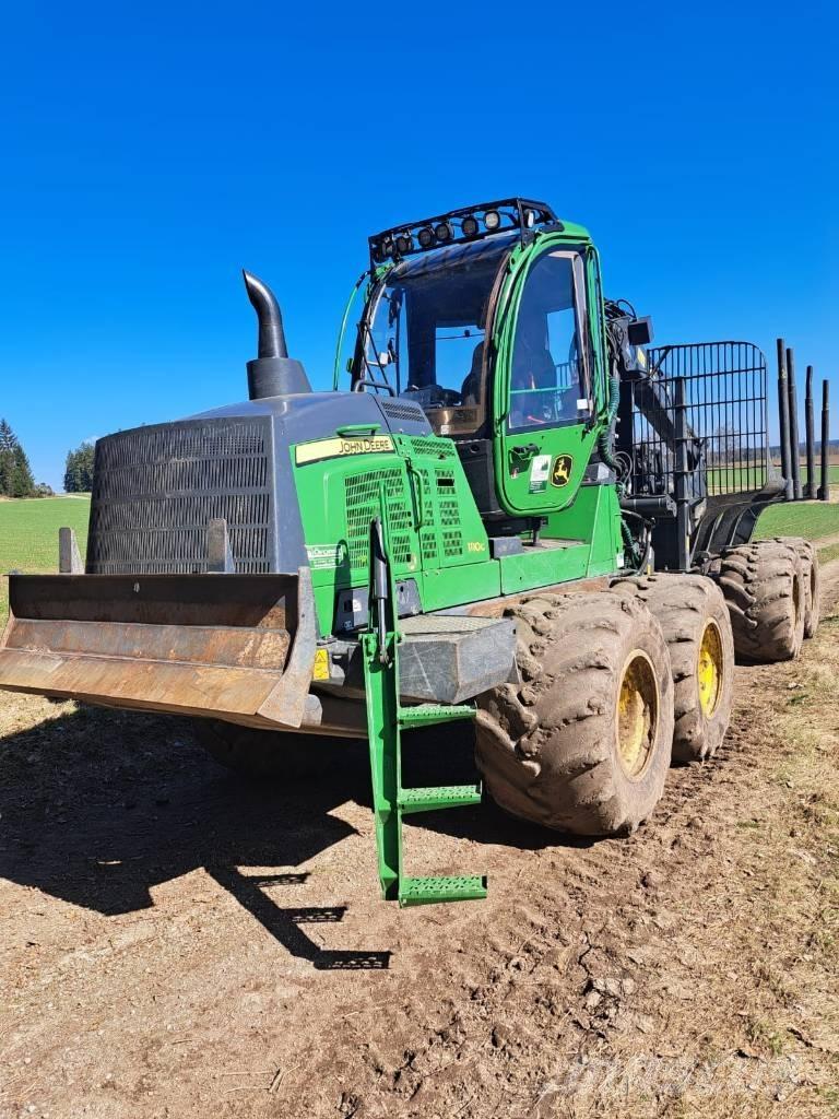 John Deere 1110 G Forwarderji