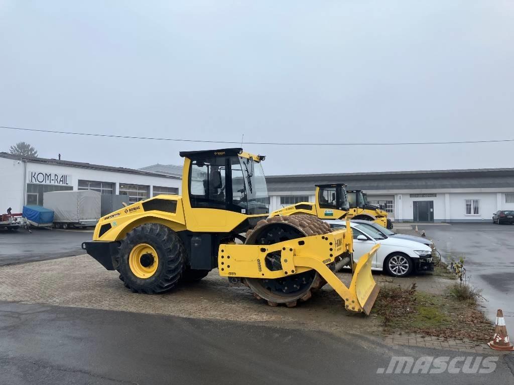 Bomag BW 213 PDH-5 Kompaktorji tal